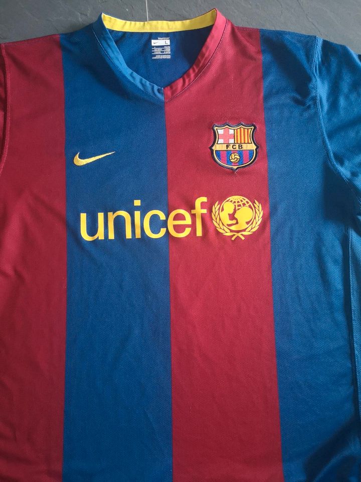 FC Barcelona Trikot Größe L in Hamm