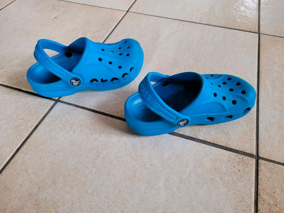 Größe 29/30 c12, Crocs blau, Gartenschuhe, Badelatschen in Rauenberg