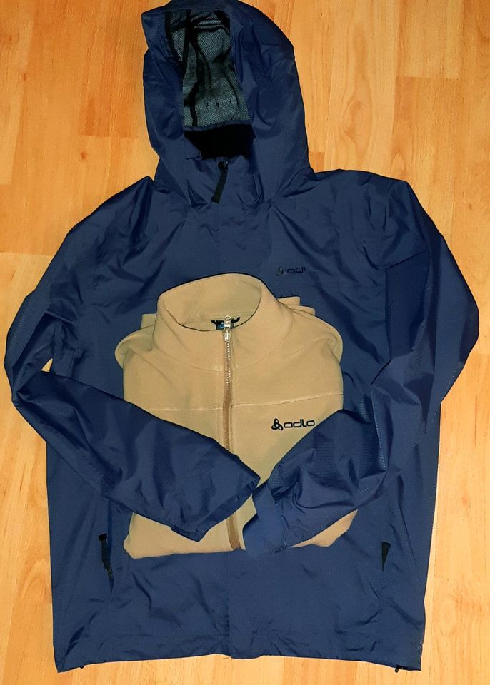 ODLO Regenjacke m Fleecejacke Doppeljacke M/L wasserdicht in Bergisch Gladbach