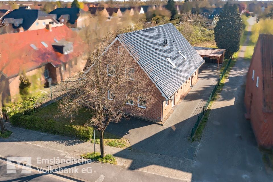 Hier ist Ihr Kapital gut angelegt!  Junges Doppelhaus in Papenburg in Papenburg