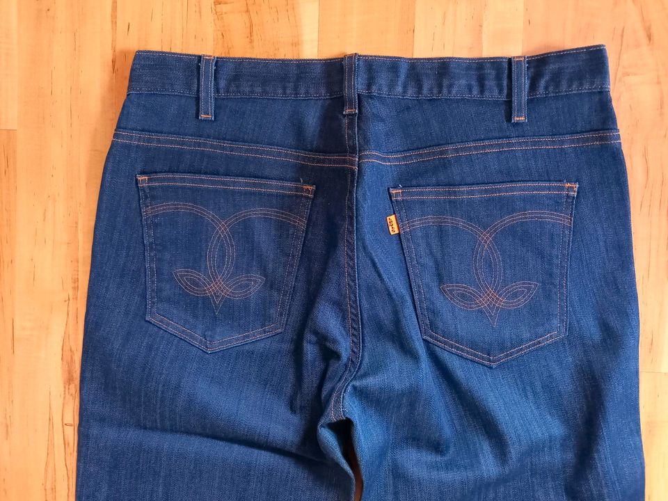 Damen Hose Jeans von Levis W32 40/42 in Neuwied
