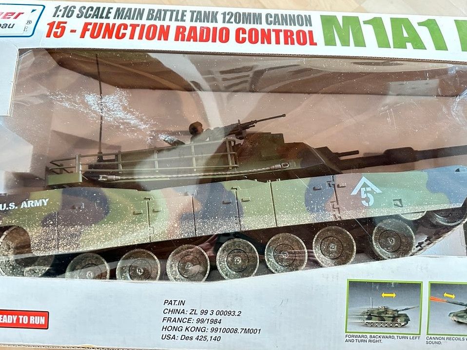 Graupner - RC-Panzer M1A1 Abrams CAMO 1:16 Sound Kanone selten in Weissach