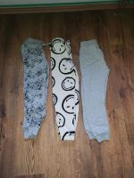 3 Jogginghosen Junge 146 H&M Smiley Set Paket Hosen Brandenburg - Lübbenau (Spreewald) Vorschau