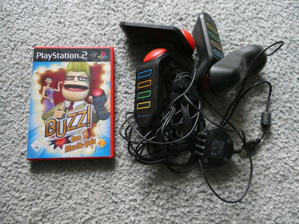 Play Station 2 - Modell: SCPH-30004 – PAL mit Zubehör in Berlin