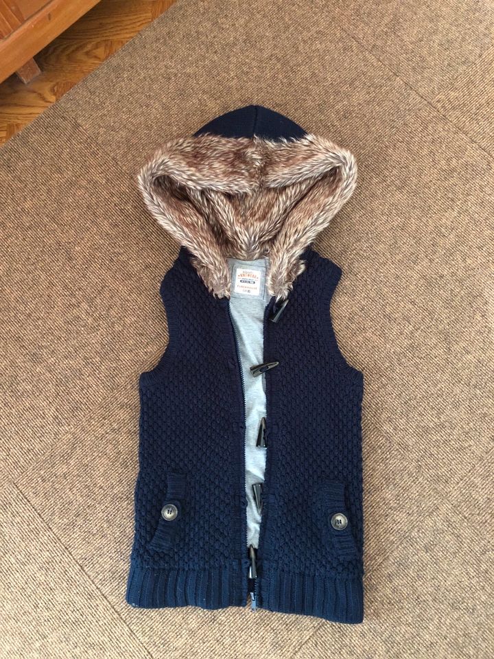 Viele Pullover Baumwolle Hoodie Sweater Cardigan Weste 2-5€ in Markkleeberg