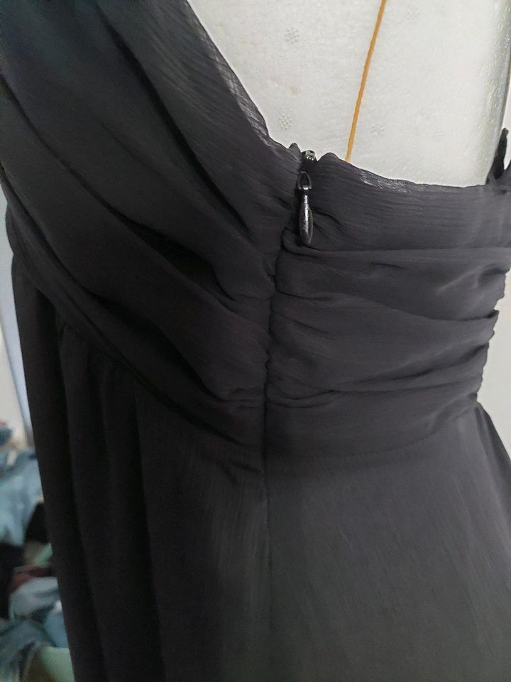 Hallhuber Kleid Gr. 40 schwarz festlich in Schifferstadt