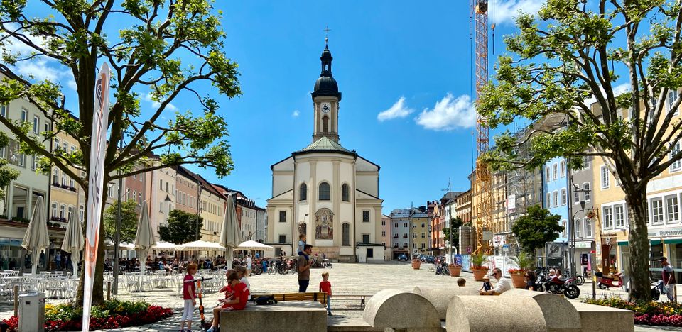 Kernsanierte, vermietete 3-Zimmer-Eigentumswohnung in guter Wohnlage von Traunstein in Traunstein