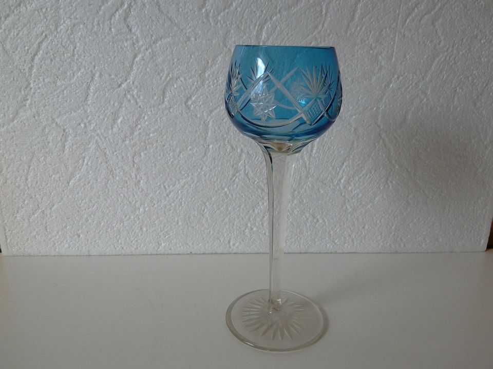 Bleikristallglas - blauer Überfang in Isernhagen