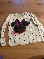 Pullover Shirt minnie Mouse Mädchen gr.134 Nordrhein-Westfalen - Bottrop Vorschau