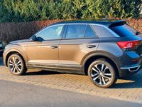 VW T-Roc 1,6 TDI IQ Drive mit Garantie bis 08/24 Tausch möglich Schleswig-Holstein - Horst (Holstein) Vorschau