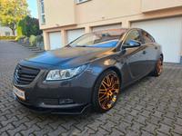 Opel Insignia A Lim. 2.8 V6 Cosmo 4x4 20 Zoll Hessen - Niddatal Vorschau