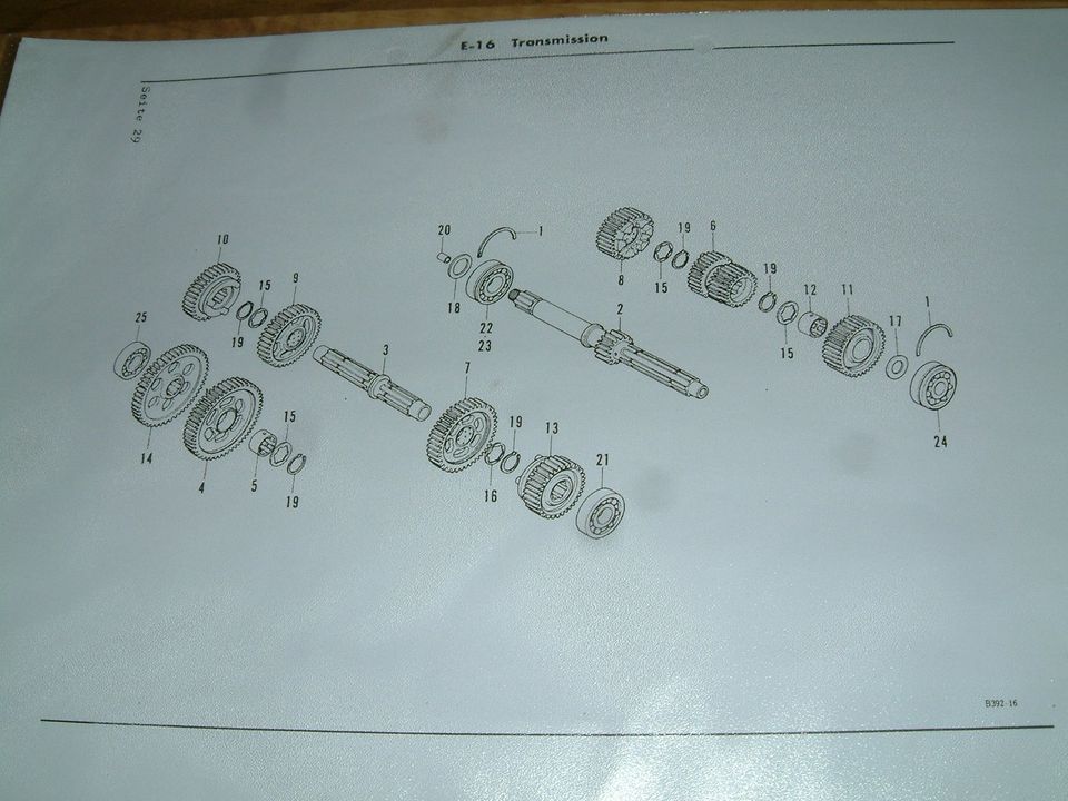 Honda CB 750 Four Motor Getriebe Zahnräder Haupt Welle in Prackenbach