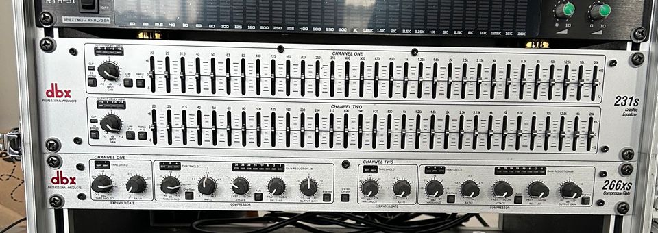 DBX 266XS Stereo-Kompressor+ DBX 231S 31 Band Stereo Equalizer in Cottbus