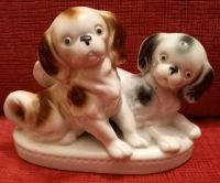 alte prächtige Porzellan Figur Hunde / Pekinesen auf Sockel Top Niedersachsen - Eystrup Vorschau