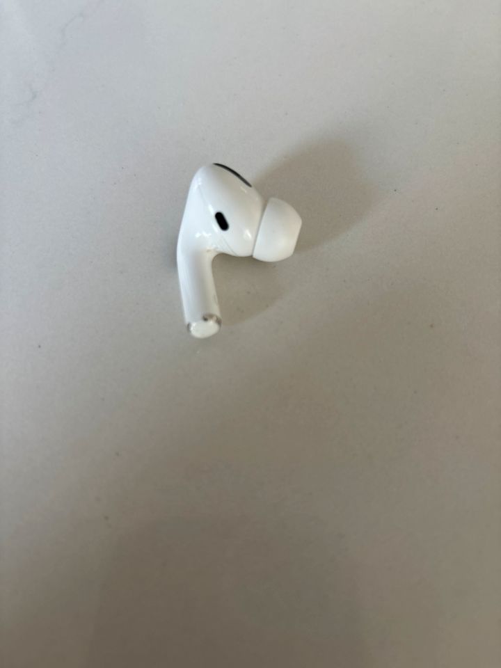 Defekter linker AirPod Pro in Düsseldorf