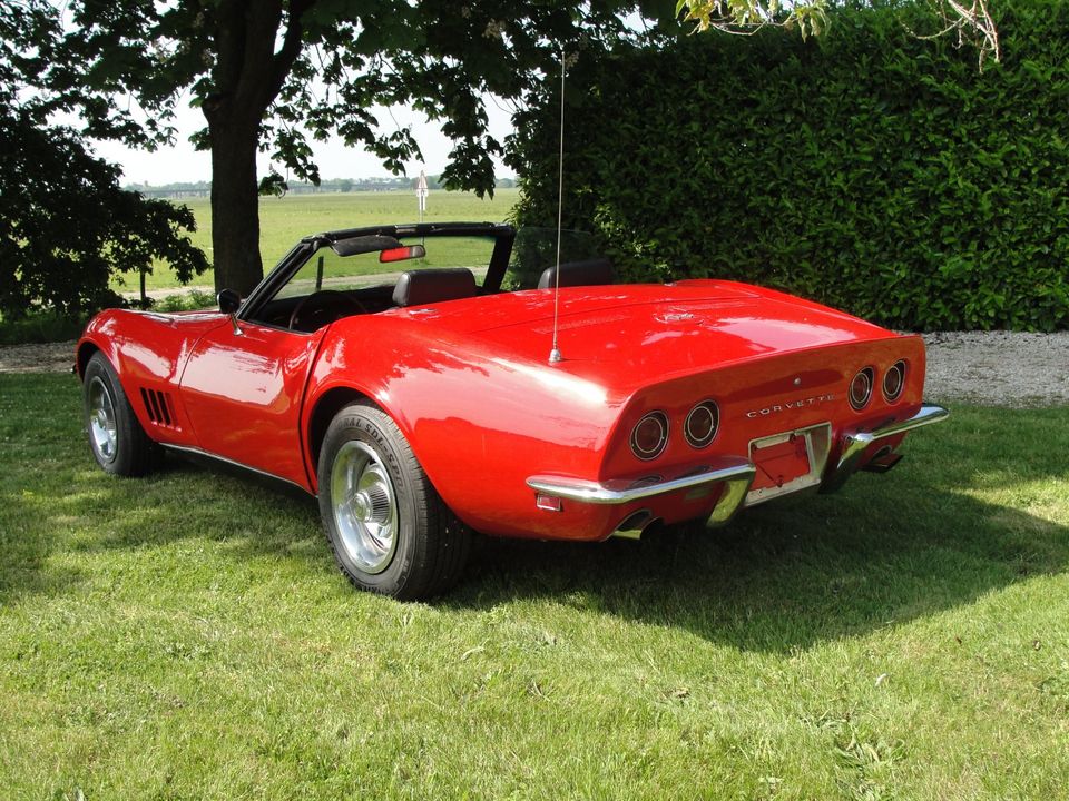 Chevrolet Corvette C3 Convertible 1968 in Kevelaer