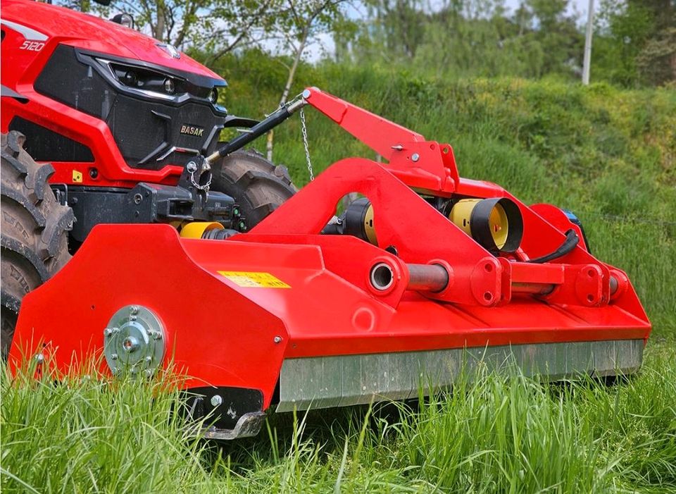 TOP ❗ Front- & Heckmulcher Albany 280 Schlegelmulcher, Mulchmäher in Spremberg