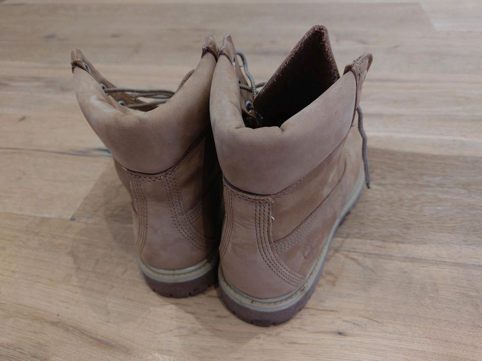 Timberland Damen Boots Größe 39 in Inden