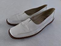 ARA Classic Slipper weiß Gr.41 Leder Niedersachsen - Buchholz in der Nordheide Vorschau