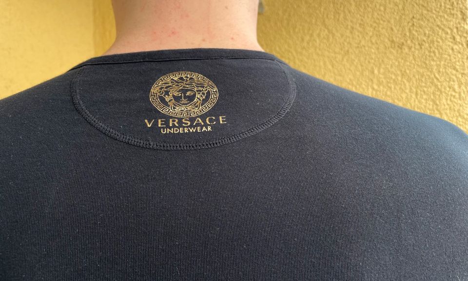 Versace Underwear Oberteil Langarm Shirt Gr. 3 in Bad Vilbel