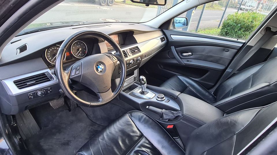 BMW 525i Automatik  LEDERAUSSTATTUNG in Achim