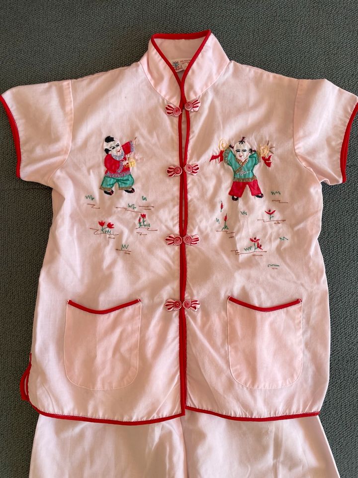 Pyjama, Schlafanzug Gr. 6 (ca. Gr. 104) Kimono Jogger in Kiel