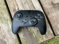 Switch Controller schwarz sehr guter Zustand Nordrhein-Westfalen - Bottrop Vorschau