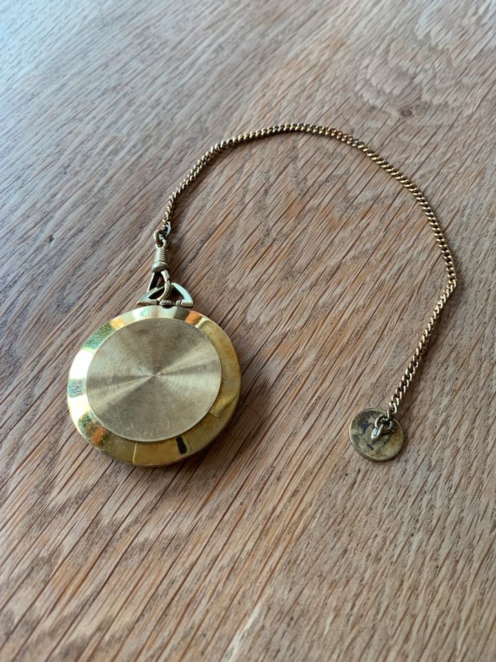 Vintage Double-Gold Taschenuhr Para mit Kette in Bonn