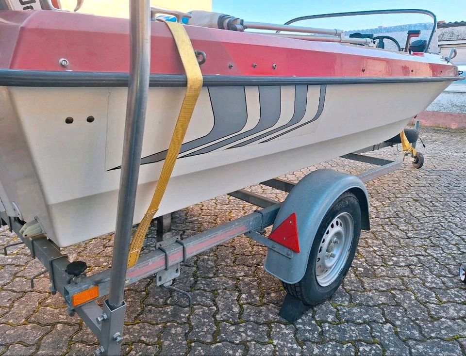Fiberline G12 Sportboot mit Johnson 55PS 2Takt und Trailer 650kg in Oberschwarzach