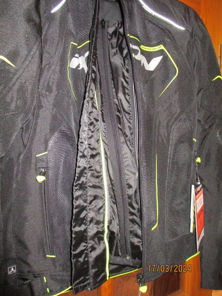 IXON Motorradjacke Zephyr Air HP Gr. L (H48-50, D40-42) NEU SUPER in Blankenheim