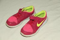 Nike Schuhe Turnschuh 33 gelb rosa Sneaker Laufschuh Sportschuh Bayern - Hohenpeißenberg Vorschau