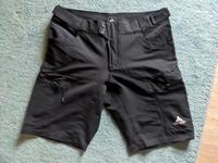 >> VAUDE << 2 in 1 Fahrradhose mit Polster, Gr. 42 Niedersachsen - Bergen Vorschau
