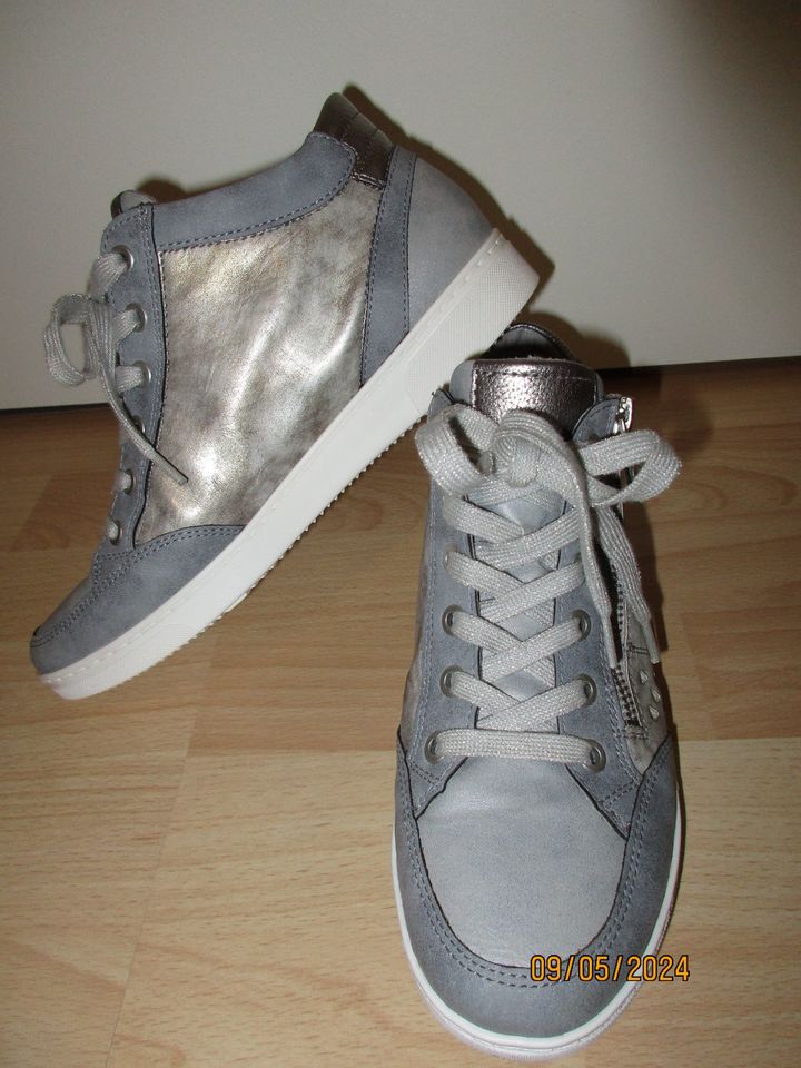 JENNY by ARA mid cut Sneaker Gr. 4,5/37,5 Luftpolster neuwertig in Eutin