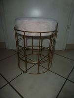 Sitzhocker Hocker Metall gold rosa 42 cm hoch 32 cm Ø Nordrhein-Westfalen - Erkelenz Vorschau