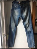 Jeans Shabby-/Destroyed-Look Gr.L 32/34 Baden-Württemberg - Fellbach Vorschau