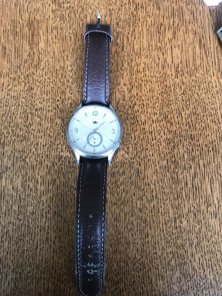 Armbanduhr Herren Vintage top voll funktionsfähig in Bad Soden am Taunus