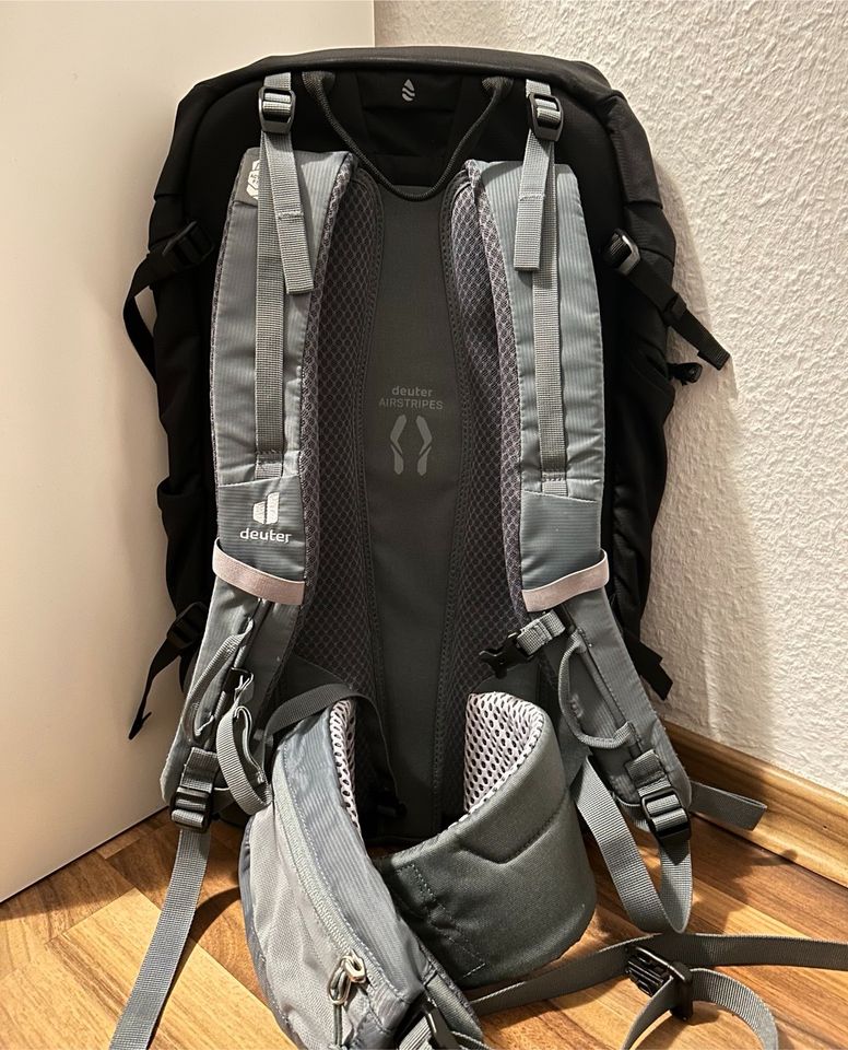 NEU!! DEUTER RUCKSACK TRAIL 30 in Berlin