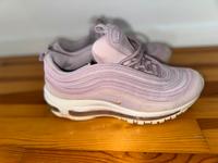 Sneaker Nike Bayern - Rosenheim Vorschau
