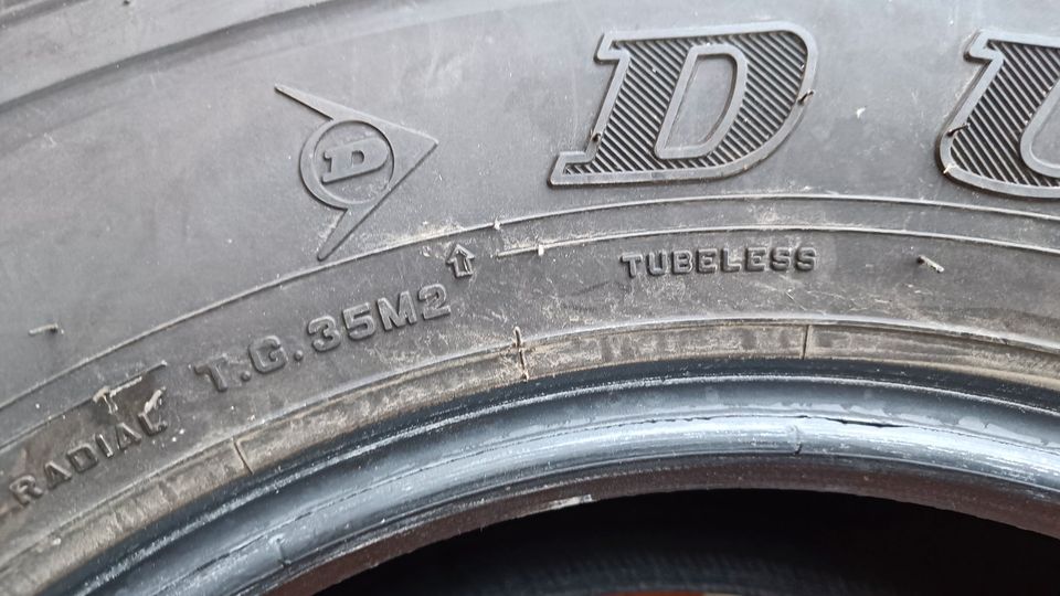 Top Reifen 265/70 R16 Dunlop neuwertig nur 37 Kilometer gefahren in Halle (Westfalen)