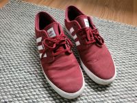 Adidas Low Sneaker| Bordeaux, rot | 45,5 Berlin - Reinickendorf Vorschau