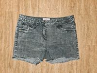 S. Oliver Damen Hose Jeans Jeanshose Shorts grau Gr S 36 Leipzig - Schönefeld-Abtnaundorf Vorschau