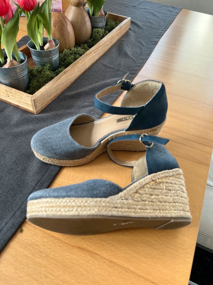 Esprit Wedges 37 in Taufkirchen Vils