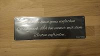 Metallschild mit Spruch "Ich habe einen ganz einfachen Geschmack" Nordrhein-Westfalen - Kreuztal Vorschau