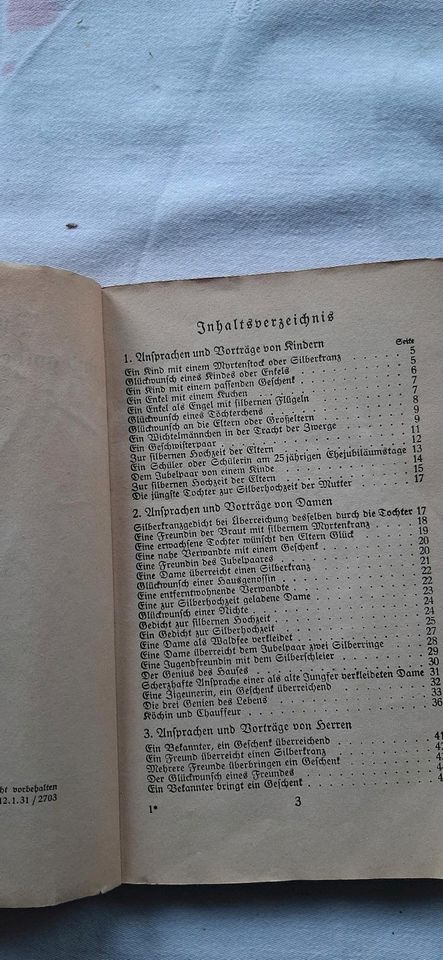 Altes Buch mit Sprüchen in Eisenach