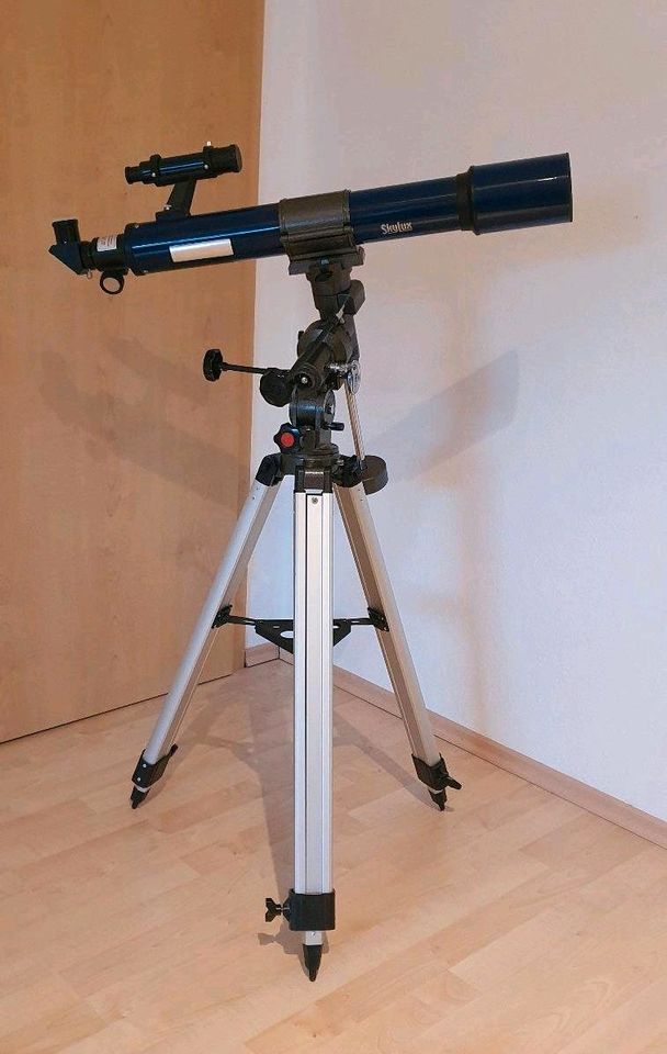 Teleskop - Skylux - 70/700 - Alu-Stativ - 200 u. 40 mm Okular in Hameln