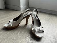 Steve Madden weiße plateau Sandaletten Pumps München - Schwabing-West Vorschau