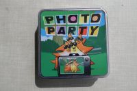 PHOTO PARTY Spiel Fotografieren Handy Szene Aktionskarten Kamera Baden-Württemberg - Karlsruhe Vorschau