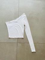 Geripptes One Shoulder Shirt Asos weiß Gr.34 Baden-Württemberg - Radolfzell am Bodensee Vorschau