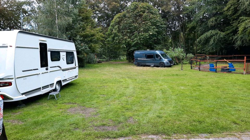 Camping auf privat Grundstück für Wohnwagen,  Wohnmobile und Zelt in Rastede