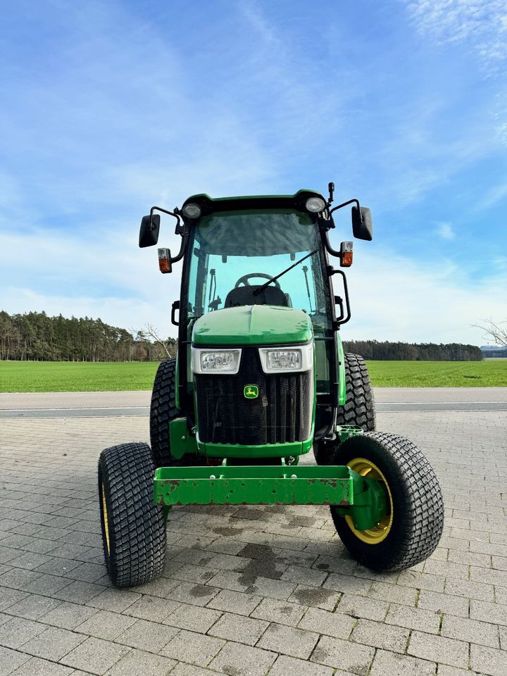 John Deere 4066 R Schlepper Kabine Klima HU 11/25 Kommunaltraktor in Weidenbach